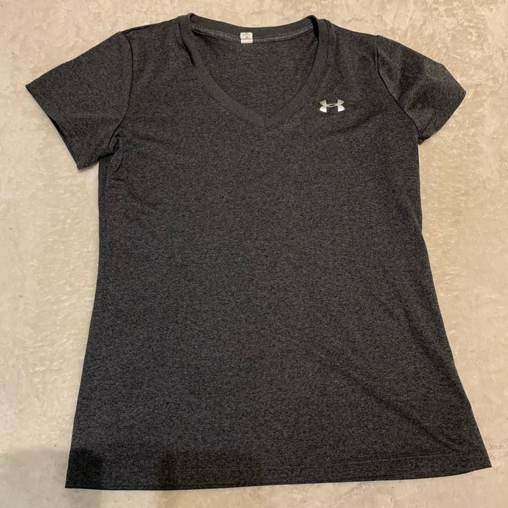 Under Armour T-shirt